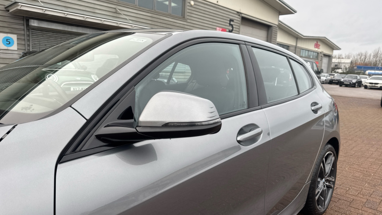 BMW 1 Series 118i [136] M Sport 5dr Step Auto [LCP] Petrol Hatchback